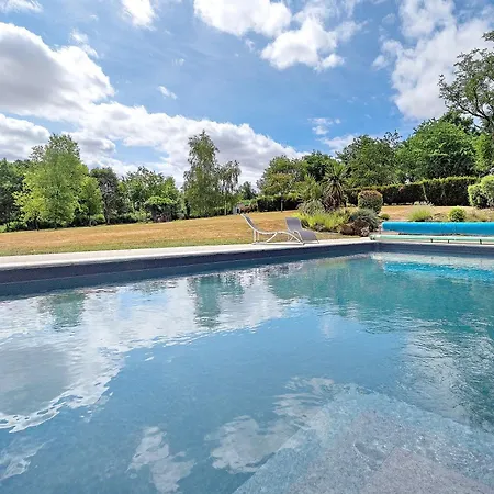 Дом отдыха La Grande Riviere Piscine Partagee *
